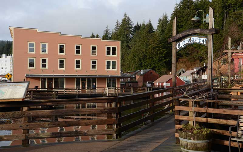Outside shot of the Inn at Creekstreet